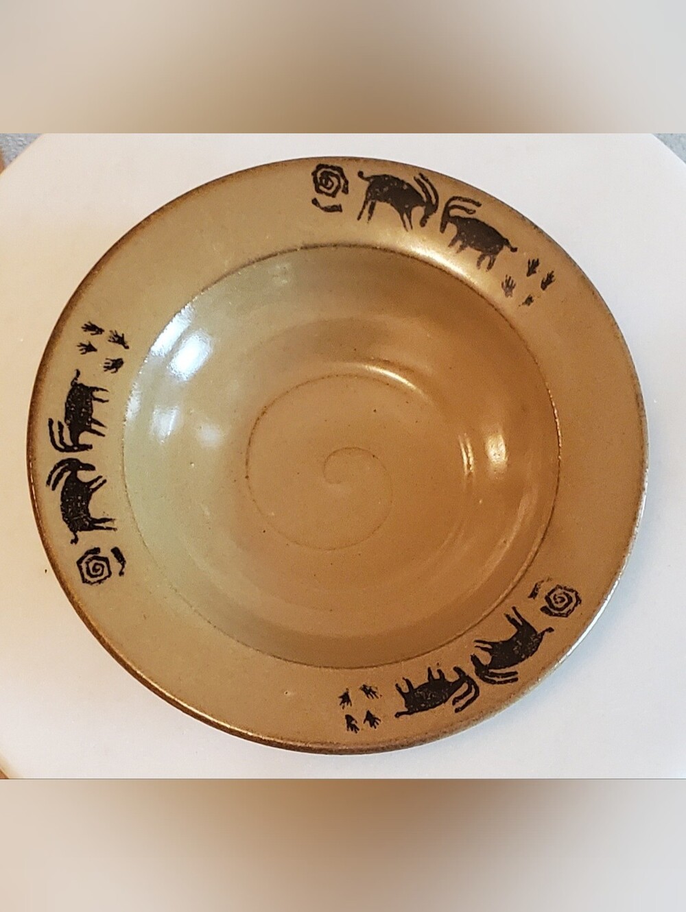 Vintage Tan Stoneware Bowl with Brown Horn Animal Motif. Read Description.
